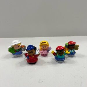 2005-2008 Fisher-Price Little People Lot